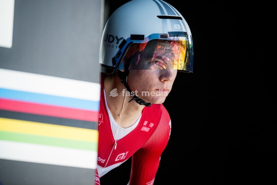 Norwegian Sindre Orholm Lonseth pictured in action during the men's Junior individual time trial race (20,03 km) at the cycling UCI Road World Championship, in Montreal, Canada, Tuesday 22 September 2026
