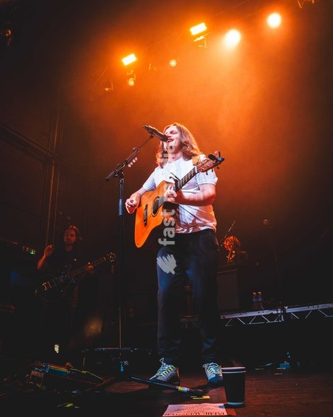 Jamie Webster performing live at O2 Academy Glasgow. The acclaimed Liverpudlian singer-songwriter brought his signature rock and roll sound to the renowned venue. Known for his passionate vocal delivery and rousing anthems, Webster delivered a captivating headline set blending foot-stomping indie…
