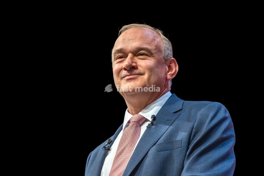 22 September 2026 – Brighton, UK. Liberal Democrat leader Sir Ed Davey delivers his leader’s speech on the final day of the Liberal Democrats’ Autumn Conference at the Brighton Centre. Davey set out the party’s proposals on income tax cuts, closer economic relations with the European Union and…