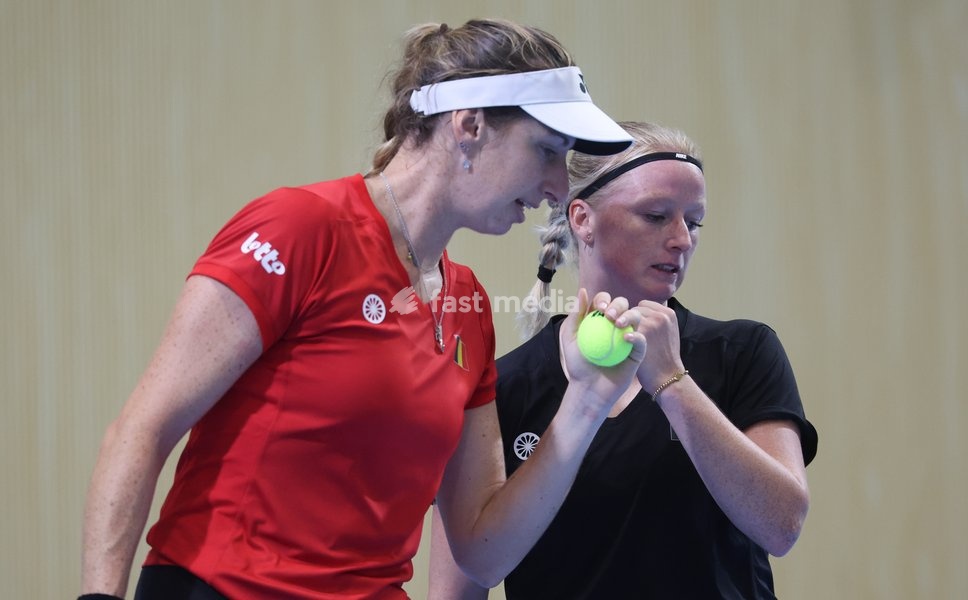 Belgian Magali Kempen and Belgian Lara Salden pictured during a training session for the Finals of the Billie King Cup tournament, on Wednesday 23 September 2026 in Shenzhen, China. Tomorrow, Belgium will play in Quarterfinals against Ukraine