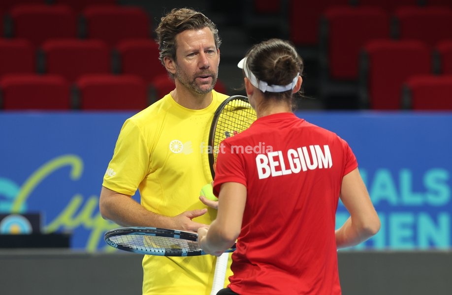 Belgian team captain Wim Fissette and Belgian Jana Otzipka pictured during a training session for the Finals of the Billie King Cup tournament, on Wednesday 23 September 2026 in Shenzhen, China. Tomorrow, Belgium will play in Quarterfinals against Ukraine