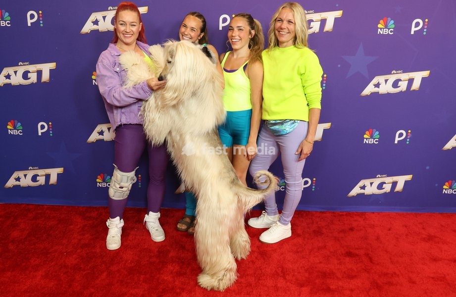 22 September 2025 - Pasadena, California - Acro Canine Crew, with Fabio. Attend "America's Got Talent" Season 21 Finale Performances held at the Hotel Dena Pasadena, in Pasadena
