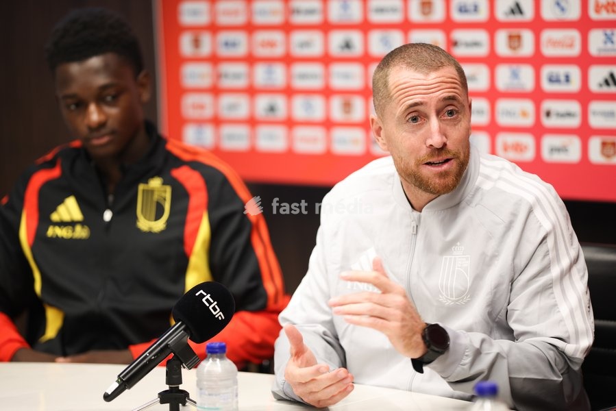 Belgium's U21 head coach Gil Swerts pictured during a press conference of the Red Devils U21 youth team, the Belgian youth national soccer team, at the national training center in Tubize, Wednesday 23 September 2026. The team is preparing for fixtures in the Euro 2027 qualifiers games