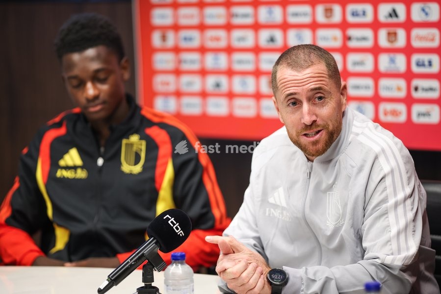 Belgium's U21 head coach Gil Swerts pictured during a press conference of the Red Devils U21 youth team, the Belgian youth national soccer team, at the national training center in Tubize, Wednesday 23 September 2026. The team is preparing for fixtures in the Euro 2027 qualifiers games