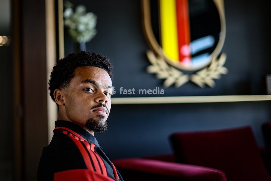 Belgian Lucas Noubi poses for the photographer during a press conference of the Red Devils U21 youth team, the Belgian youth national soccer team, at the national training center in Tubize, Wednesday 23 September 2026. The team is preparing for fixtures in the Euro 2027 qualifiers games