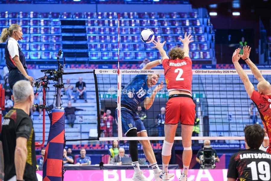 Rok Možič of Slovenia (L) and Ferre Reggers of Belgium (R) during the Belgium vs Slovenia match at Quarter Final of the CEV Enel EuroVolley 2026 Men at PalaVela in Turin, Italy, on September 23, 2026. Belgium losts the match against Slovenia with a score 1-3