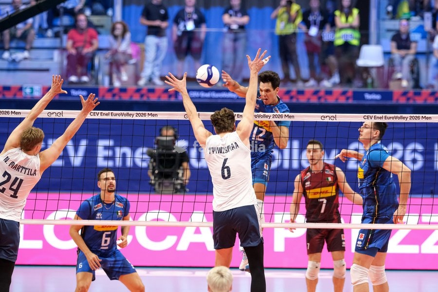 Mattia Bottolo of the Italy (R) during the Italy vs Finland match at Quarter Final of the CEV Enel EuroVolley 2026 Men at PalaVela in Turin, Italy, on September 23, 2026. Italy loses the match against Finland with a score 2-3