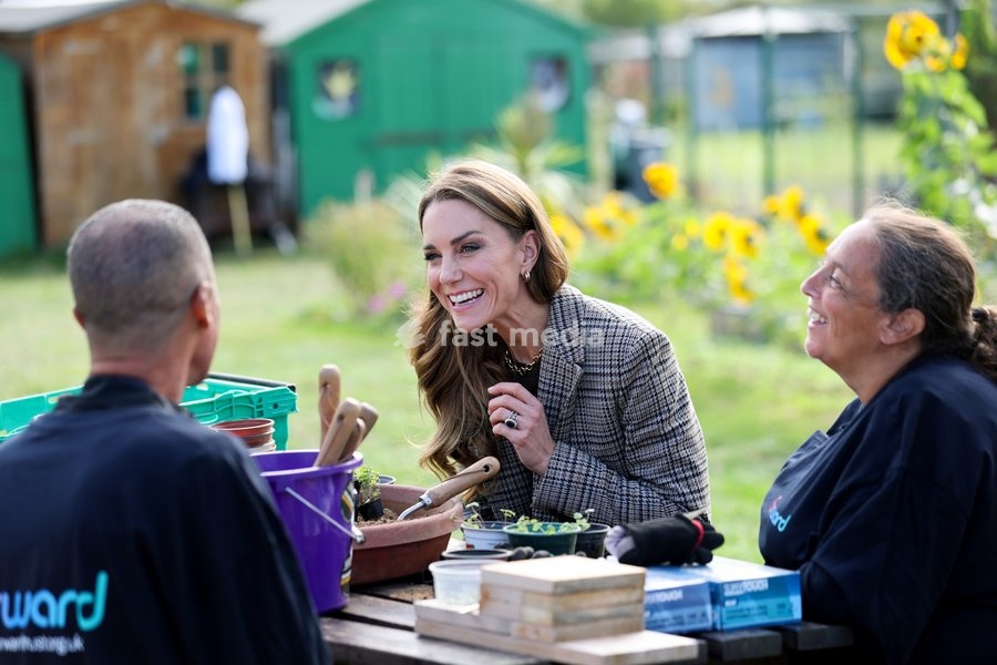 Catherine, Princess of Wales laughs druing a table discussion on a visit to The Forward Trust to mark Addiction Awareness Week on September 24, 2026 in Southend, England. The Forward Trust supports people as they recover from addiction with the aim of helping them rebuild their lives. The Princess…