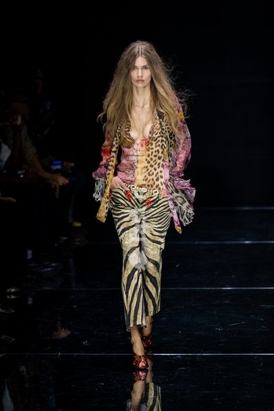 A model walks the runway at Roberto Cavalli fashion show during the Milan Fashion Week - Womenswear Spring/Summer 2027 in Milan, Italy, on 24 September 2026