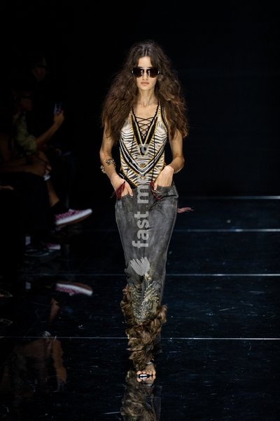 A model walks the runway at Roberto Cavalli fashion show during the Milan Fashion Week - Womenswear Spring/Summer 2027 in Milan, Italy, on 24 September 2026
