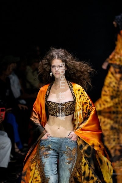 A model walks the runway at Roberto Cavalli fashion show during the Milan Fashion Week - Womenswear Spring/Summer 2027 in Milan, Italy, on 24 September 2026