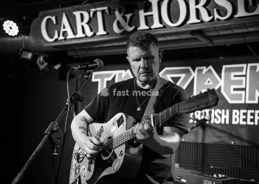 London based singer and songwriter, Adam Wedd performs at Cart & Horses in London on 24th September 2026, launching his debut album Hangover Full of Memories. Image converted to black and white