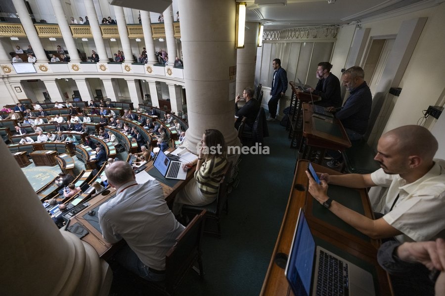 This image shows the press box at the federal parliament to illustrate the press at work in Belgium, Thursday 24 September 2026