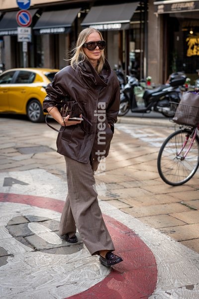 Street Style: A guest is seen outside of the Sportmax fashion show during the Milan Fashion Week - Womenswear Spring/Summer 2027 in Milan, Italy, on 25 September 2026