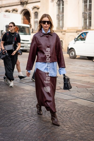 Street Style: A guest is seen outside of the Sportmax fashion show during the Milan Fashion Week - Womenswear Spring/Summer 2027 in Milan, Italy, on 25 September 2026