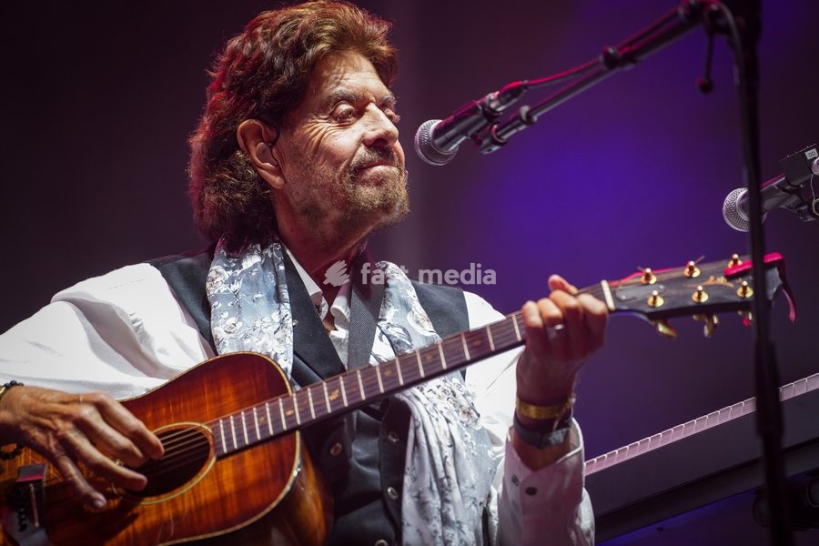 Record producer and musician, Alan Parsons, performs at the One805Live! benefit concert with proceeds benefitting first responders of Santa Barbara County. Carpinteria, USA, Friday 25th September 2026