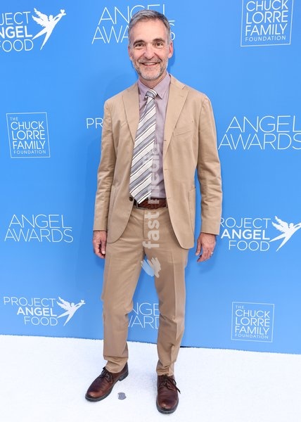HOLLYWOOD, LOS ANGELES, CALIFORNIA, USA - SEPTEMBER 26: Steve Holland arrives at Project Angel Food's Angel Awards 2026 held at The Chuck Lorre Family Foundation Campus at Project Angel Food on September 26, 2026 in Hollywood, Los Angeles, California, United States