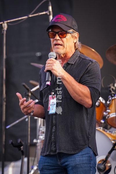 Film actor, Josh Brolin, makes an appearance at the One805Live! benefit concert with proceeds benefitting first responders of Santa Barbara County. Carpinteria, USA, Saturday 26th September 2026