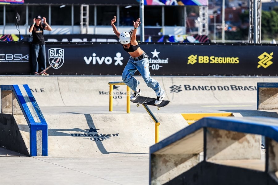 September 27, 2026, Barueri, São Paulo, Brazil: SÃO PAULO (SP), BRAZIL – SEPTEMBER 27: Maria Lucia won the street category title at the second stage of the 2026 Brazilian Skateboarding Circuit. An athlete is shown during her run in the final of the Banco do Brasil Professional Skateboarding Circuit…