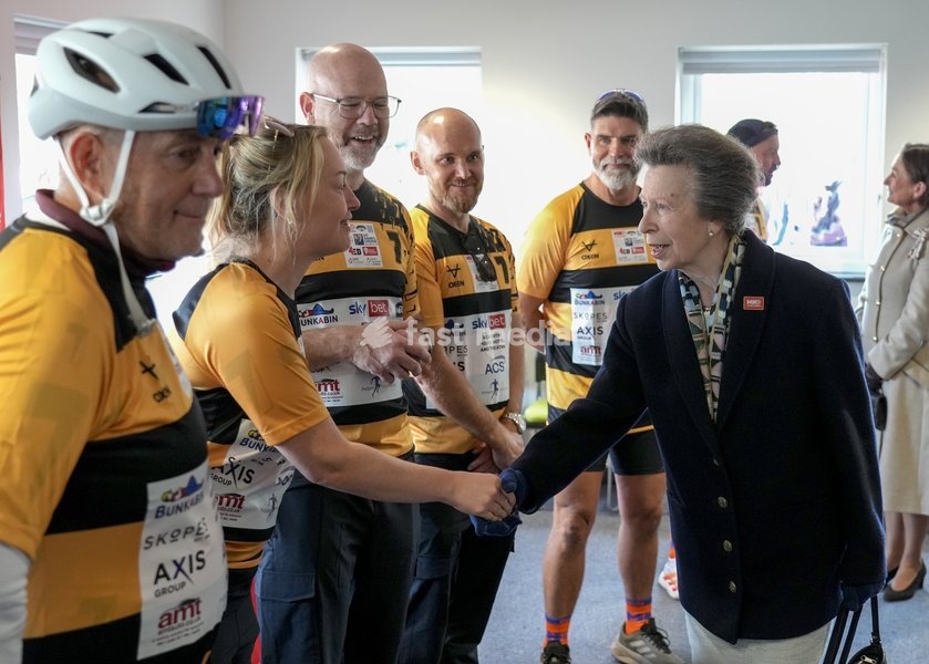 YORK, ENGLAND - SEPTEMBER 28: Princess Anne, Princess Royal meets supporters who are joining Sir Kevin Sinfield on his challenge during the 7 in 7: The Grand Finale at the University of York Athletics Track on September 28, 2026 in York, England. Sir Kevin Sinfield is running an ultra marathon…