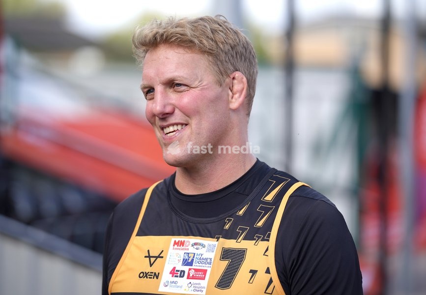 YORK, ENGLAND - SEPTEMBER 28: Lewis Moody during the 7 in 7: The Grand Finale at the University of York Athletics Track on September 28, 2026 in York, England. Sir Kevin Sinfield is running an ultra marathon every day for seven days to raise money for motor neurone disease (MND) in memory of his…