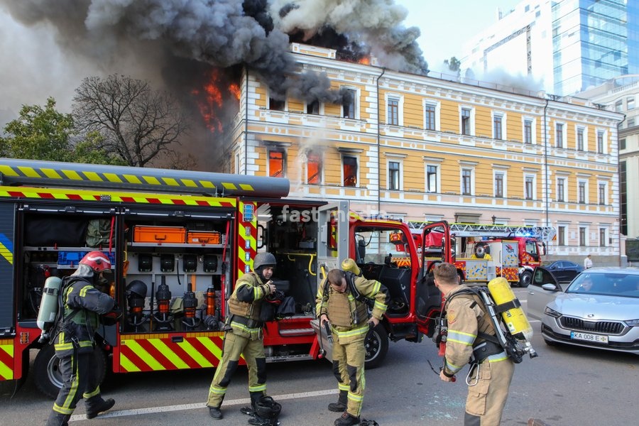 Rescuers work to extinguish a fire at the National Academy of Sciences building, which is engulfed in flames after being hit by a Russian drone, Kyiv, Ukraine, September 28, 2026. One person was killed, and three others were injured in the attack
