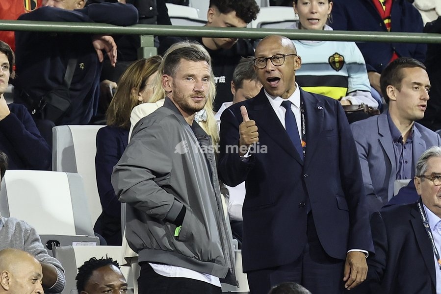 former Red Devil Jan Vertonghen and Philippe Diallo pictured during a soccer game between Belgian national team Red Devils and France, on Monday 28 September 2026 in Brussels, the second game of the UEFA Nations League group stage
