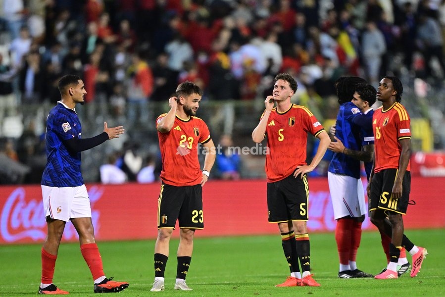Belgium's Nicolas Raskin and Belgium's Maxim De Cuyper pictured after a soccer game between Belgian national team Red Devils and France, on Monday 28 September 2026 in Brussels, the second game of the UEFA Nations League group stage