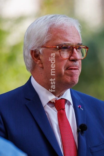 West-Flanders province governor Carl Decaluwe pictured during a visit to Agriton aronia berry farm in Mesen, on his final day as West-Flanders province governor on Tuesday 29 September 2026