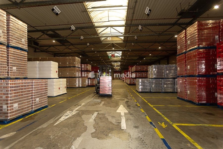 Illustration picture taken during a press moment and a press visit to the Coca-Cola Europacific Partners (CCEP) production site, Tuesday 29 September 2026, in Gent