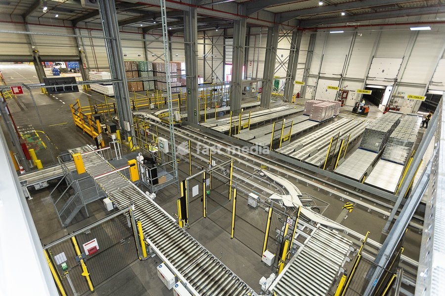 Illustration picture taken during a press moment and a press visit to the Coca-Cola Europacific Partners (CCEP) production site, Tuesday 29 September 2026, in Gent