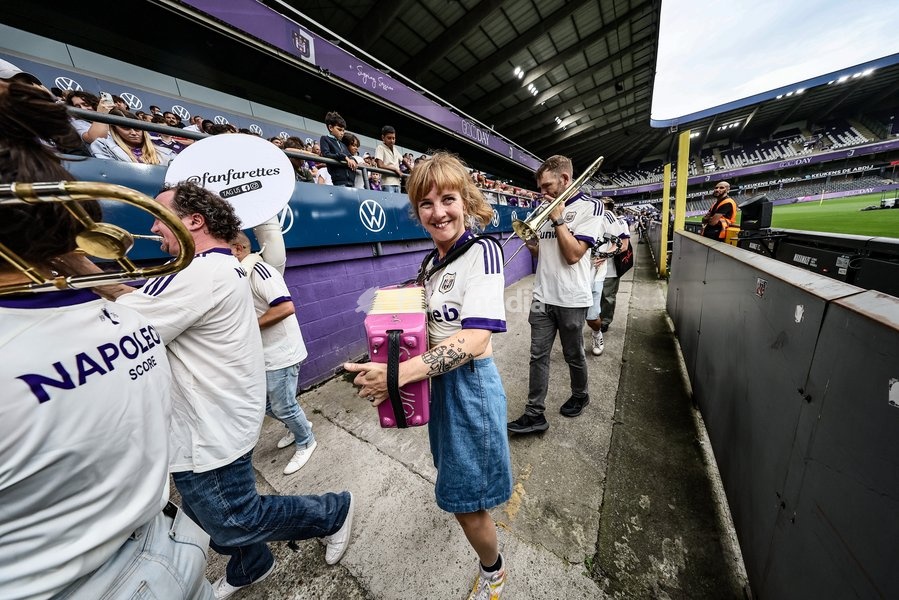 This image shows a fanday of Jupiler Pro League' first division club RSC Anderlecht with an open training, a team presentation and a signing session, in Anderlecht, Wednesday 30 September 2026