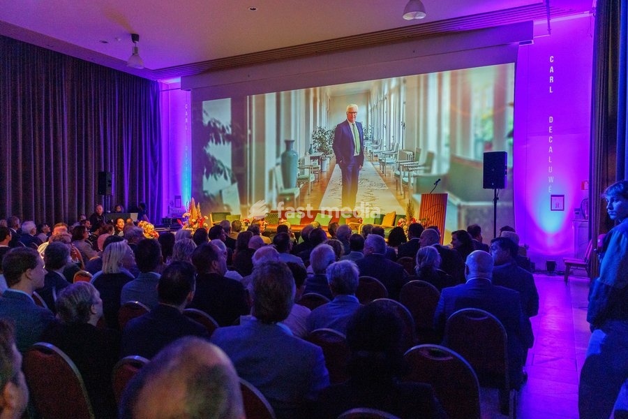 This image shows the oath taking ceremony as acting governor of West Flanders, on Wednesday 30 September 2026, in Brugge