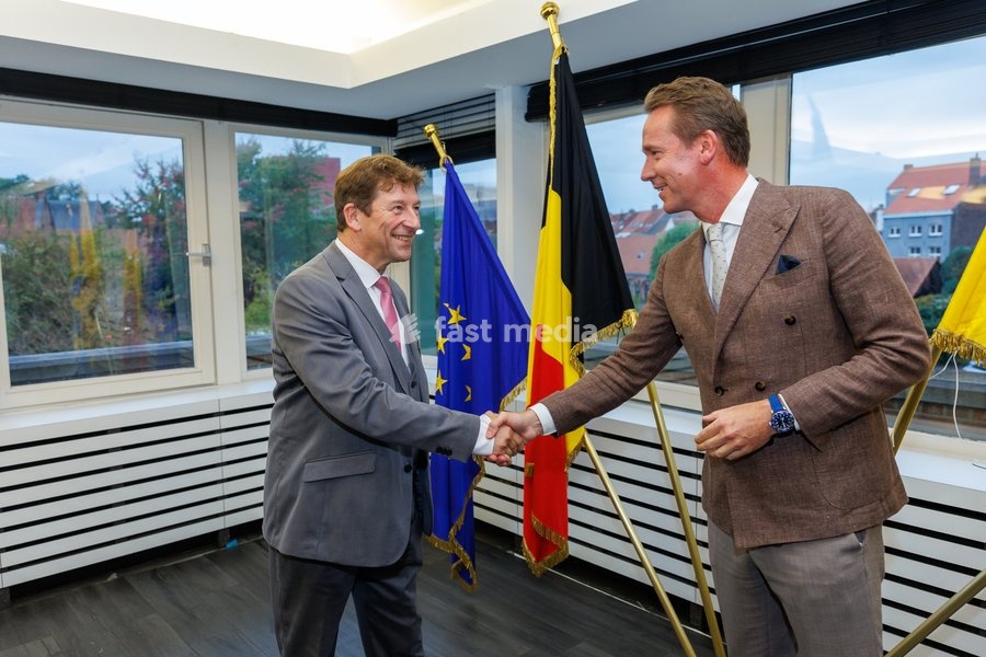 West-Flanders governor Koen Surdiacourt and Flemish Minister for Agriculture and Environment Jo Brouns pictured during the oath taking ceremony as acting governor of West Flanders, on Wednesday 30 September 2026, in Brugge