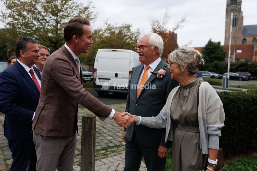 Flemish Minister for Agriculture and Environment Jo Brouns and Former West-Flanders province governor Carl Decaluwe pictured during the oath taking ceremony as acting governor of West Flanders, on Wednesday 30 September 2026, in Brugge