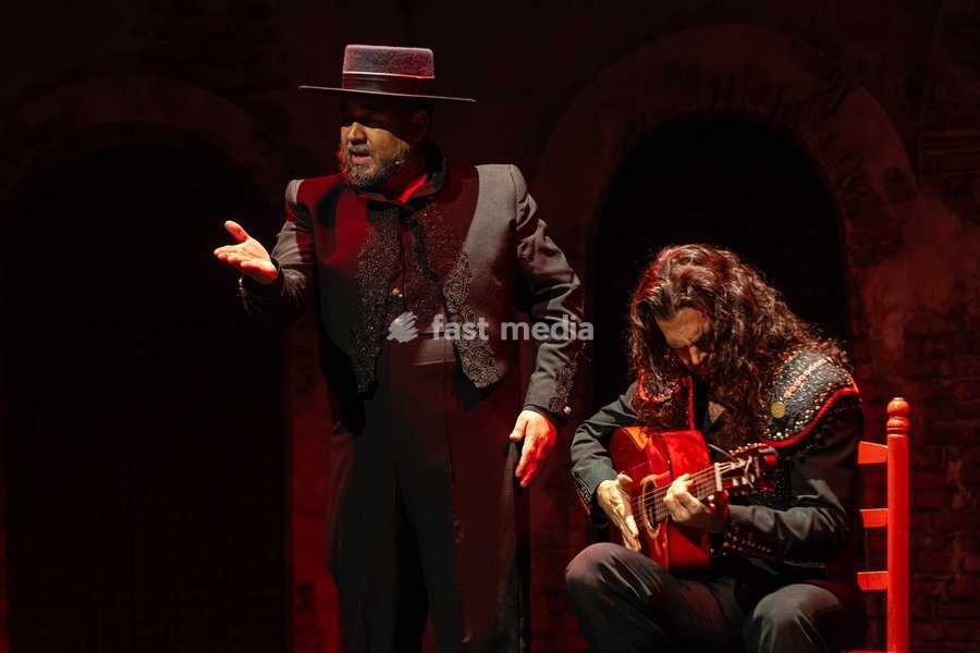 The cast of Flamenc Oh!! perform at the Peacock Theatre, London, UK, on 30 September 2026. The new dance comedy by Spanish theatre company Yllana, co-produced with Sadler's Wells, combines world-class flamenco with physical theatre and visual humour in an irreverent tribute to the traditional art…