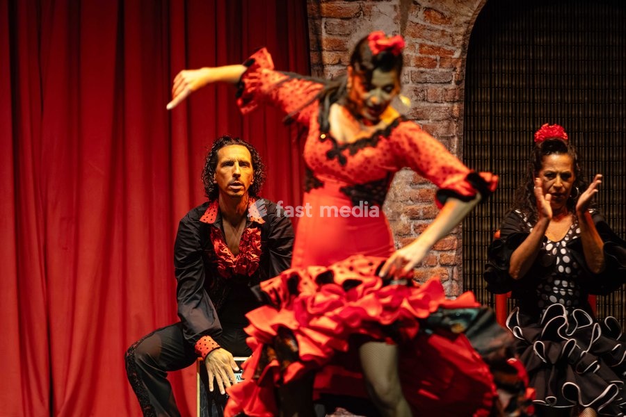 The cast of Flamenc Oh!! perform at the Peacock Theatre, London, UK, on 30 September 2026. The new dance comedy by Spanish theatre company Yllana, co-produced with Sadler's Wells, combines world-class flamenco with physical theatre and visual humour in an irreverent tribute to the traditional art…
