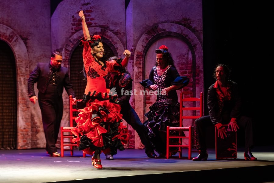 The cast of Flamenc Oh!! perform at the Peacock Theatre, London, UK, on 30 September 2026. The new dance comedy by Spanish theatre company Yllana, co-produced with Sadler's Wells, combines world-class flamenco with physical theatre and visual humour in an irreverent tribute to the traditional art…