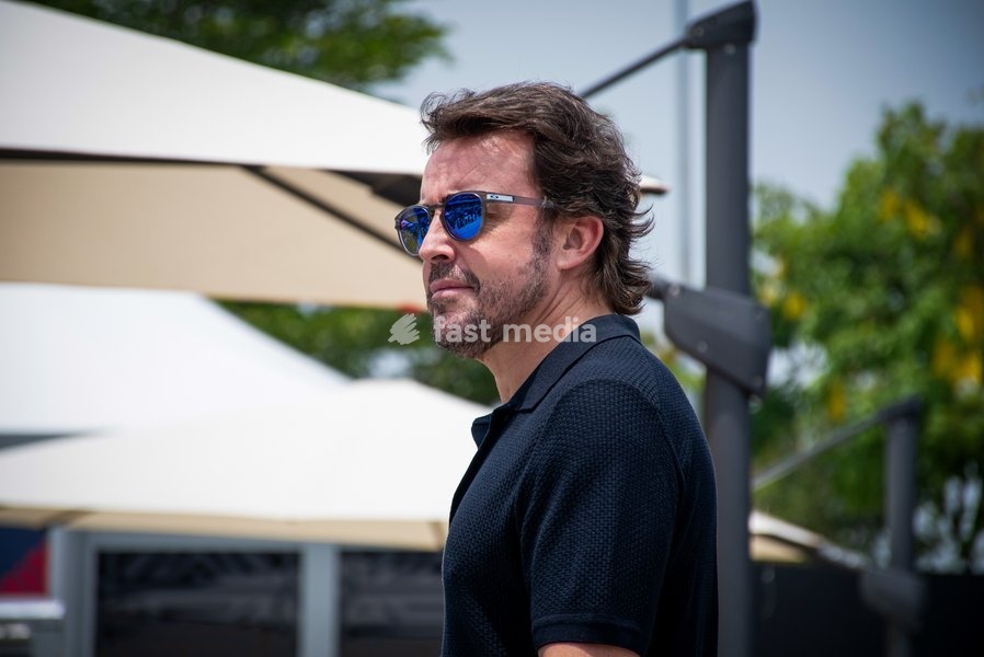Fernando Alonso (ESP) - Aston Martin Aramco F1 Team during the Formula 1 Gulf Air Bahrain Grand Prix in Malaysia 2026 at Sepang International Circuit in Sepang, Malaysia. Round 16 of 23 of the 2026 FIA Formula One World Championship, held October 2-4, 2026. The race was relocated from Bahrain to…