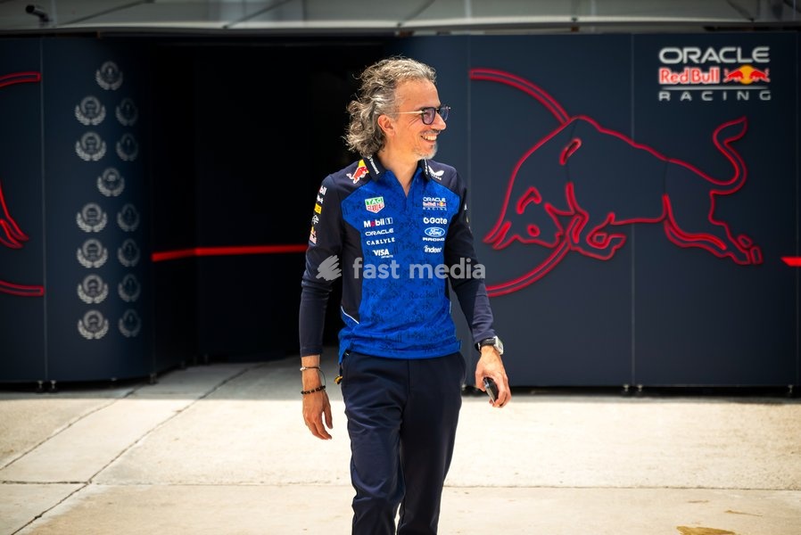 Laurent Mekies (FRA) - Oracle Red Bull Racing Team Principal during the Formula 1 Gulf Air Bahrain Grand Prix in Malaysia 2026 at Sepang International Circuit in Sepang, Malaysia. Round 16 of 23 of the 2026 FIA Formula One World Championship, held October 2-4, 2026. The race was relocated from…
