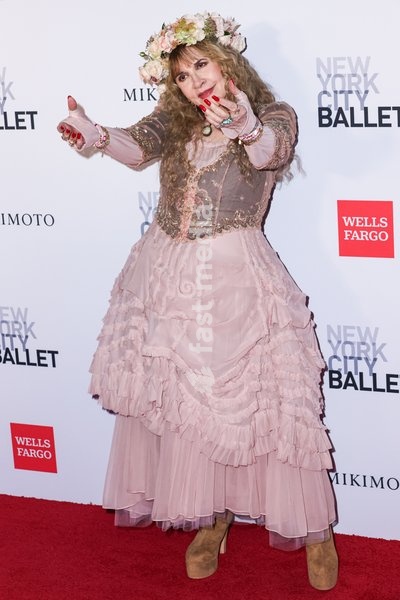 MANHATTAN, NEW YORK CITY, NEW YORK, USA - OCTOBER 01: Stevie Nicks arrives at the New York City Ballet 2026 Fall Fashion Gala held at the David H. Koch Theater at the Lincoln Center for the Performing Arts on October 1, 2026 in Manhattan, New York City, New York, United States