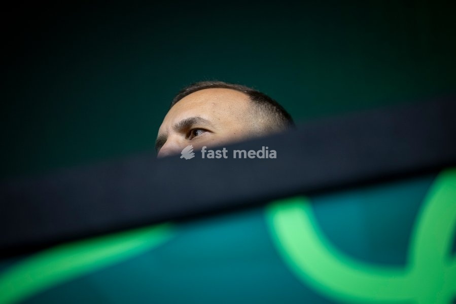 BRIGHTON, ENGLAND – 2 October 2026: Green Party leader Zack Polanski delivers his leaders’ speech at the Green Party annual conference at the Brighton Centre. Polanski outlined proposals for a three-year emergency brake on private rent increases, criticised the Labour government and called for the…