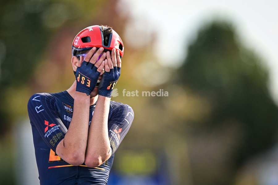 Spanish Hector Alvarez Martinez celebrates as he crosses the finish line to win the Men U23 Road Race race (141,8km) at the cycling UEC Road European Championships, in Ljubljana, Slovenia Friday 2 October 2026. The UEC Road European Championships are taking place from 02 to 07 October in Ljubljana,…