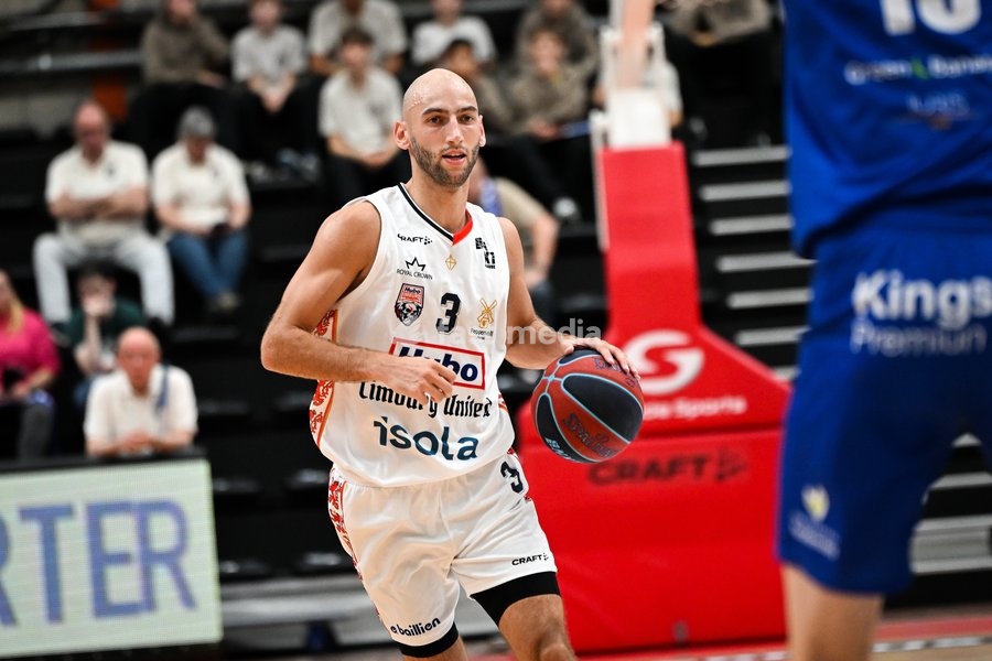 Limburg's Marijn Ververs pictured in action during a basketball match between Limburg United and Kangoeroes Mechelen, Friday 2 October 2026, in Hasselt, on the first game in Belgium of the 'BNXT League' Belgian/ Dutch first division basket championship 2026-2027