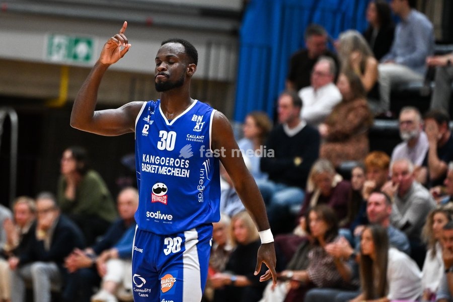 Mechelen's Sigfredo Casero-Ortiz celebrates after scoring during a basketball match between Limburg United and Kangoeroes Mechelen, Friday 2 October 2026, in Hasselt, on the first game in Belgium of the 'BNXT League' Belgian/ Dutch first division basket championship 2026-2027