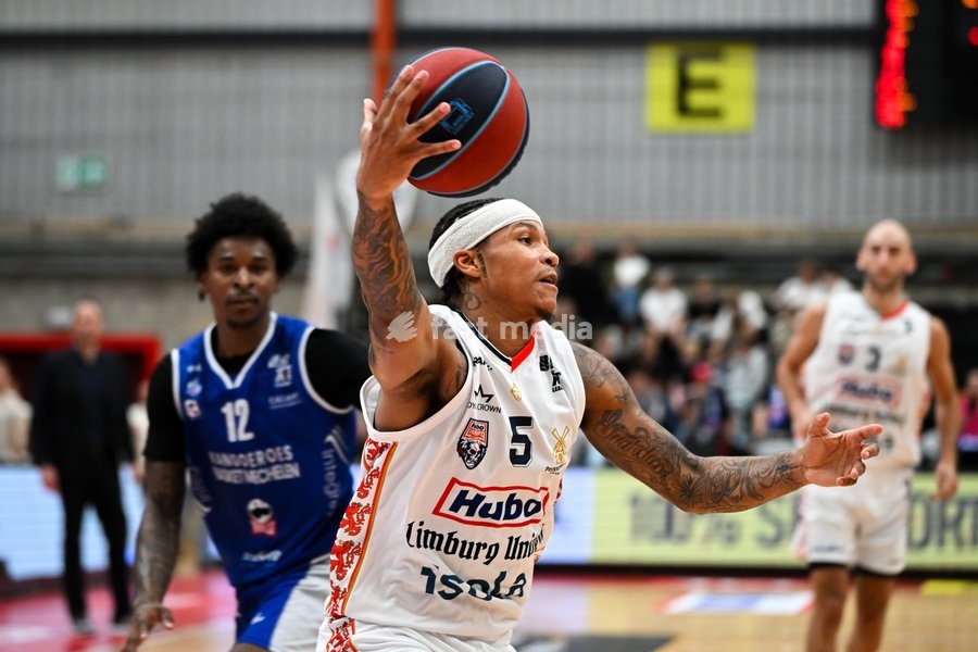 Limburg's Deion Hammond pictured in action during a basketball match between Limburg United and Kangoeroes Mechelen, Friday 2 October 2026, in Hasselt, on the first game in Belgium of the 'BNXT League' Belgian/ Dutch first division basket championship 2026-2027