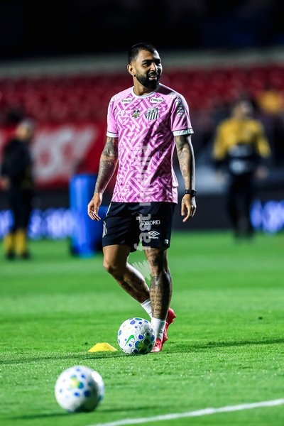 October 2, 2026, São Paulo, São Paulo, Brazil: SÃO PAULO (SP), BRAZIL – OCTOBER 2: Santos player Gabriel Barbosa during the match between São Paulo and Santos in the 2026 Brazilian Championship at Morumbis Stadium in São Paulo (SP), Brazil, on Friday, October 2, 2026