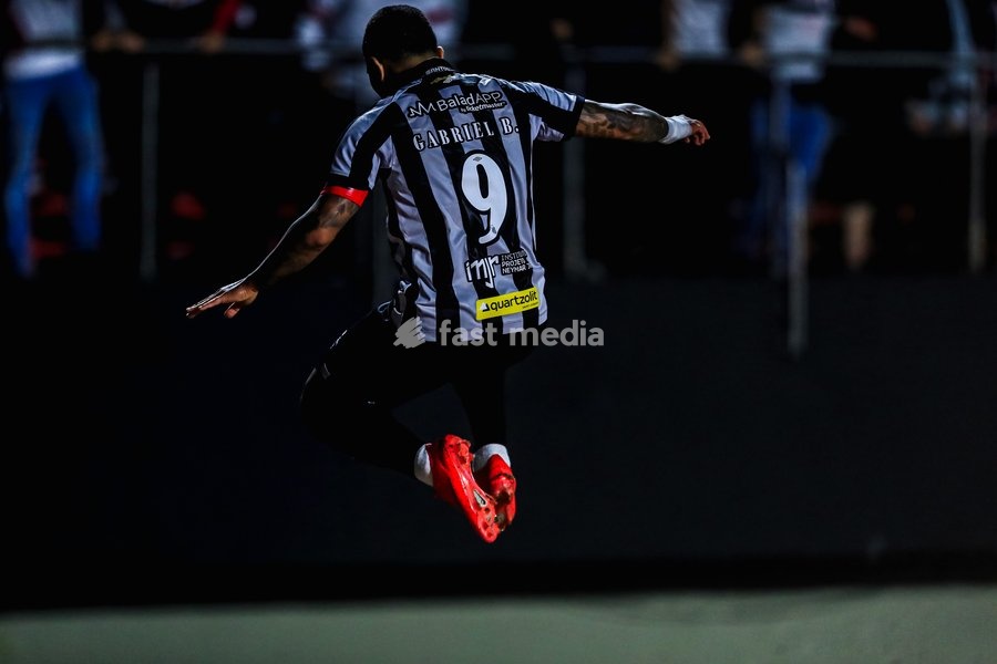 October 2, 2026, São Paulo, São Paulo, Brazil: SÃO PAULO (SP), BRAZIL – OCTOBER 2: Santos player Gabriel Barbosa celebrates his goal during the match between São Paulo and Santos in the 2026 Brazilian Championship at Morumbis Stadium in São Paulo (SP), Brazil, on Friday, October 2, 2026