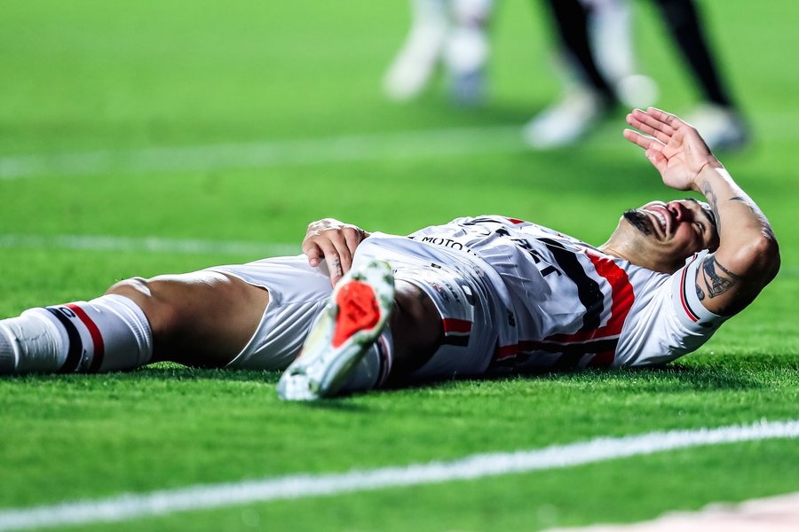 October 2, 2026, São Paulo, São Paulo, Brazil: SÃO PAULO (SP), BRAZIL – OCTOBER 2: São Paulo player Luciano during the match between São Paulo and Santos in the 2026 Brazilian Championship at Morumbis Stadium in São Paulo (SP), Brazil, on Friday, October 2, 2026