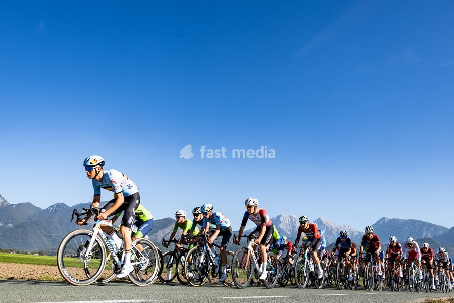 Belgium's Sander Willems and Belgium's Mathis Vandenheede are pictured in action during the Men juniors Road Race race (110,5 km) at the cycling UEC Road European Championships, in Ljubljana, Slovenia Saturday 3 October 2026. The UEC Road European Championships are taking place from 02 to 07…